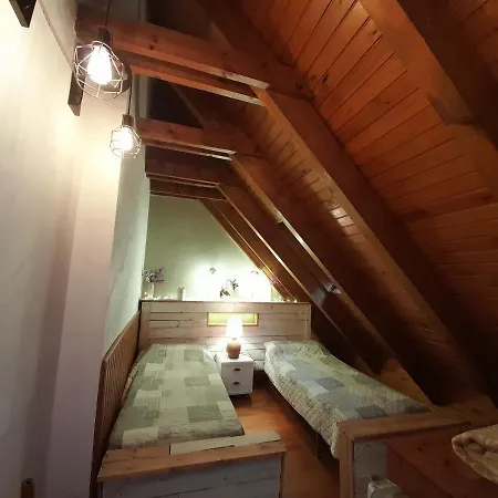 Duplex Herbasabina 4 Con Cocina Reformada *